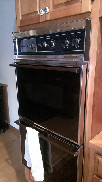 image of a conventional oven