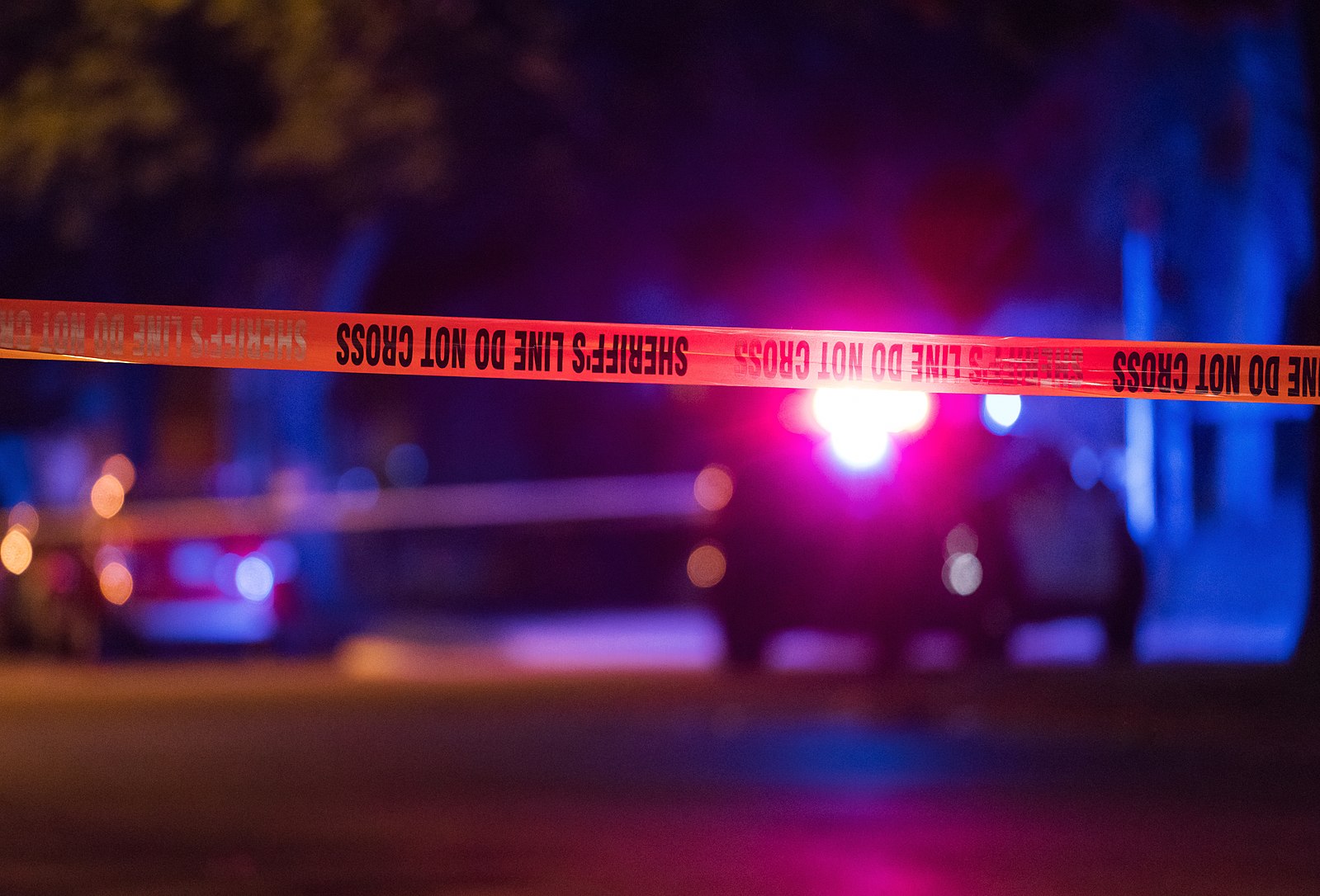Thurman Blevins police shooting scene, Minneapoils, Minnesota // SHERIFF'S LINE DO NOT CROSS